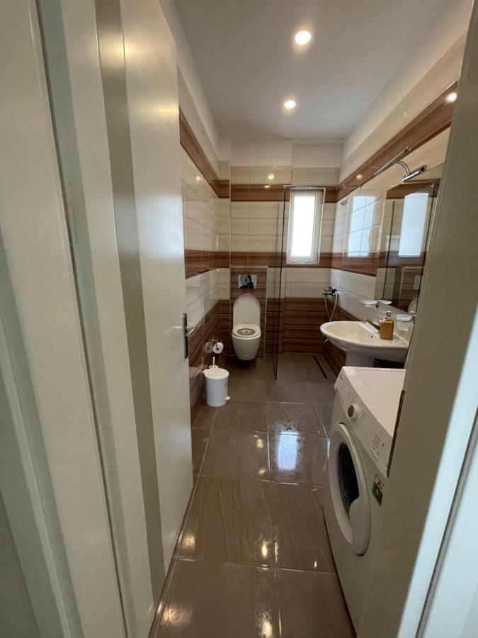 Seaside Apartmens Sarande Exterior photo