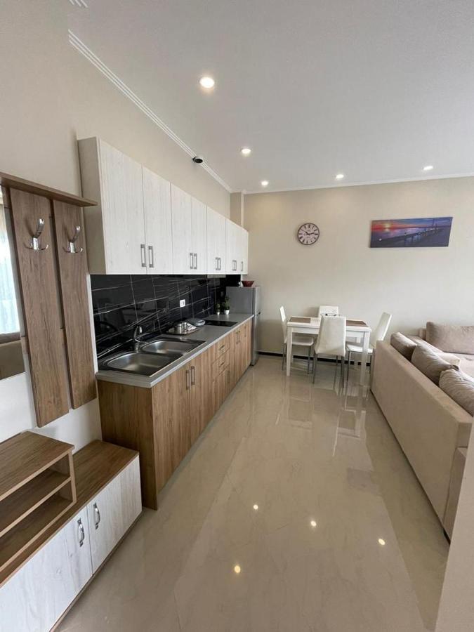 Seaside Apartmens Sarande Exterior photo