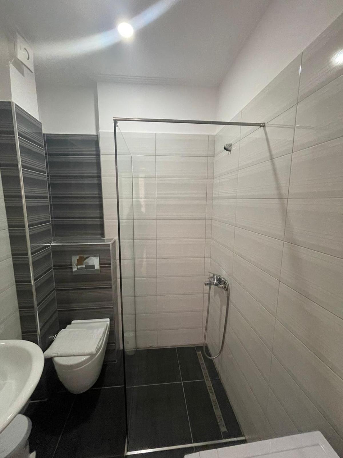 Seaside Apartmens Sarande Exterior photo