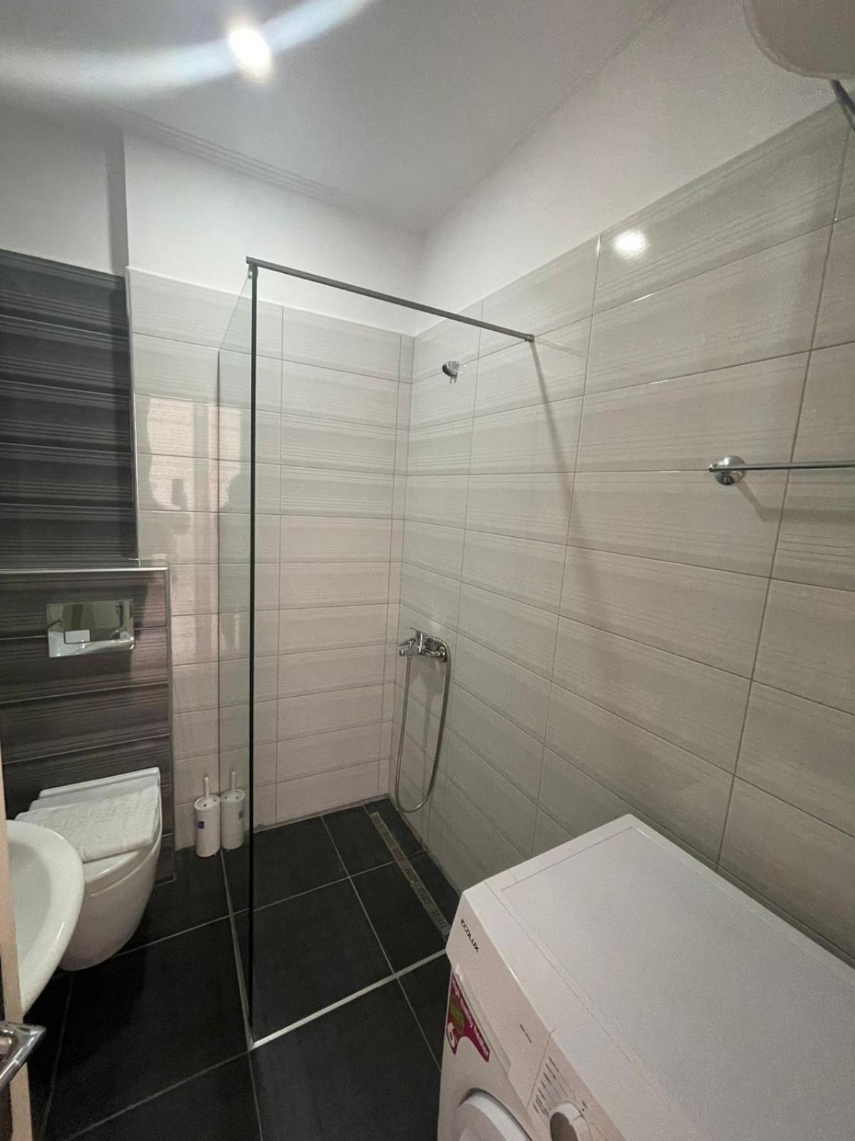 Seaside Apartmens Sarande Exterior photo