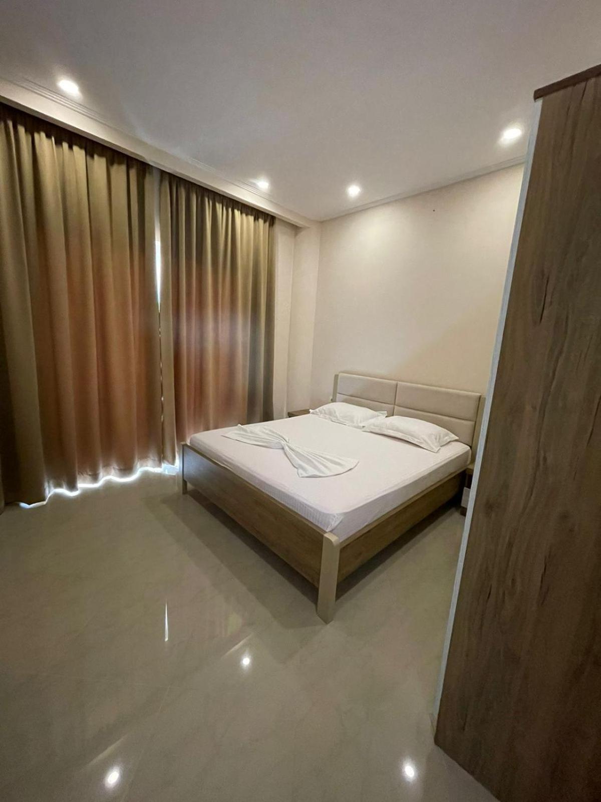 Seaside Apartmens Sarande Exterior photo
