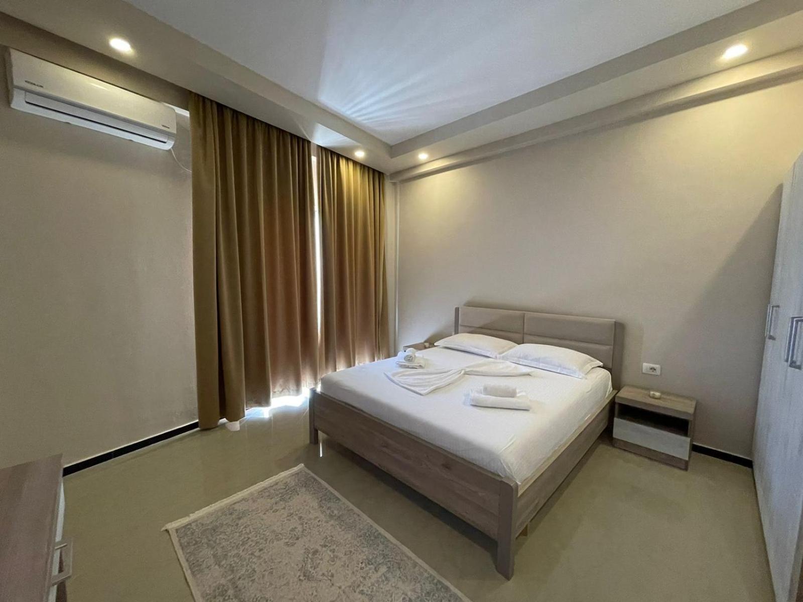 Seaside Apartmens Sarande Exterior photo
